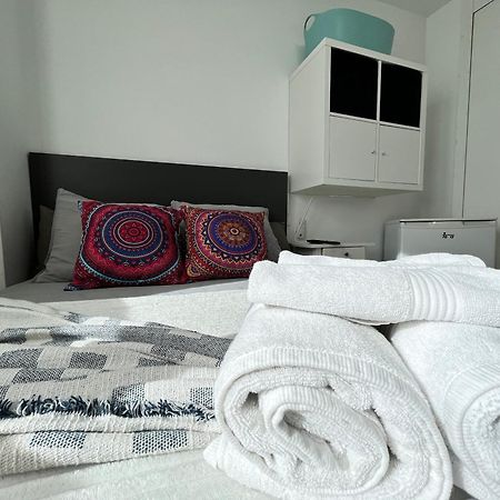 Habitacion Atocha Mendez Madrid Eksteriør billede